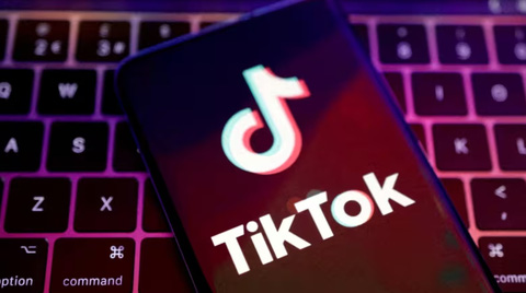 TikTok thử nghiệm video dài 60 phút, đe dọa trực tiếp đến YouTube - Tuổi  Trẻ Online