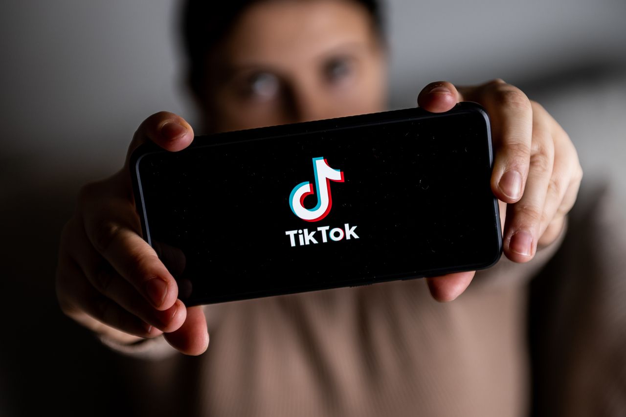 TikTok çocuklara zarar verdiği gerekçesiyle yasaklandı – Alanya Postası